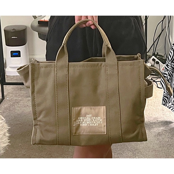 MARC JACOBS THE TOTE BAG - Picture 4 of 9